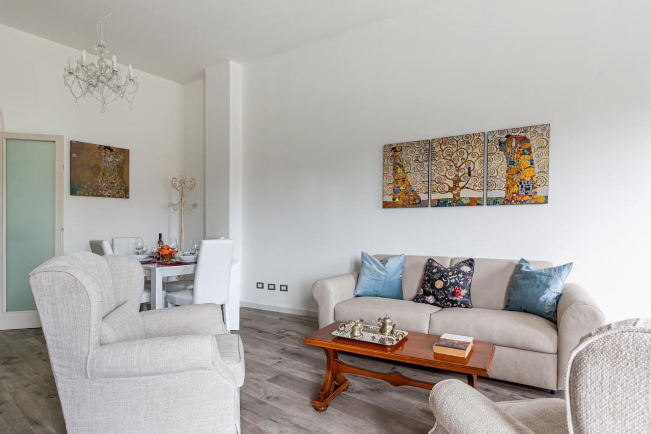 Lungarno Elegant Apartment With Panoramic Balcony Piza Zewnętrze zdjęcie